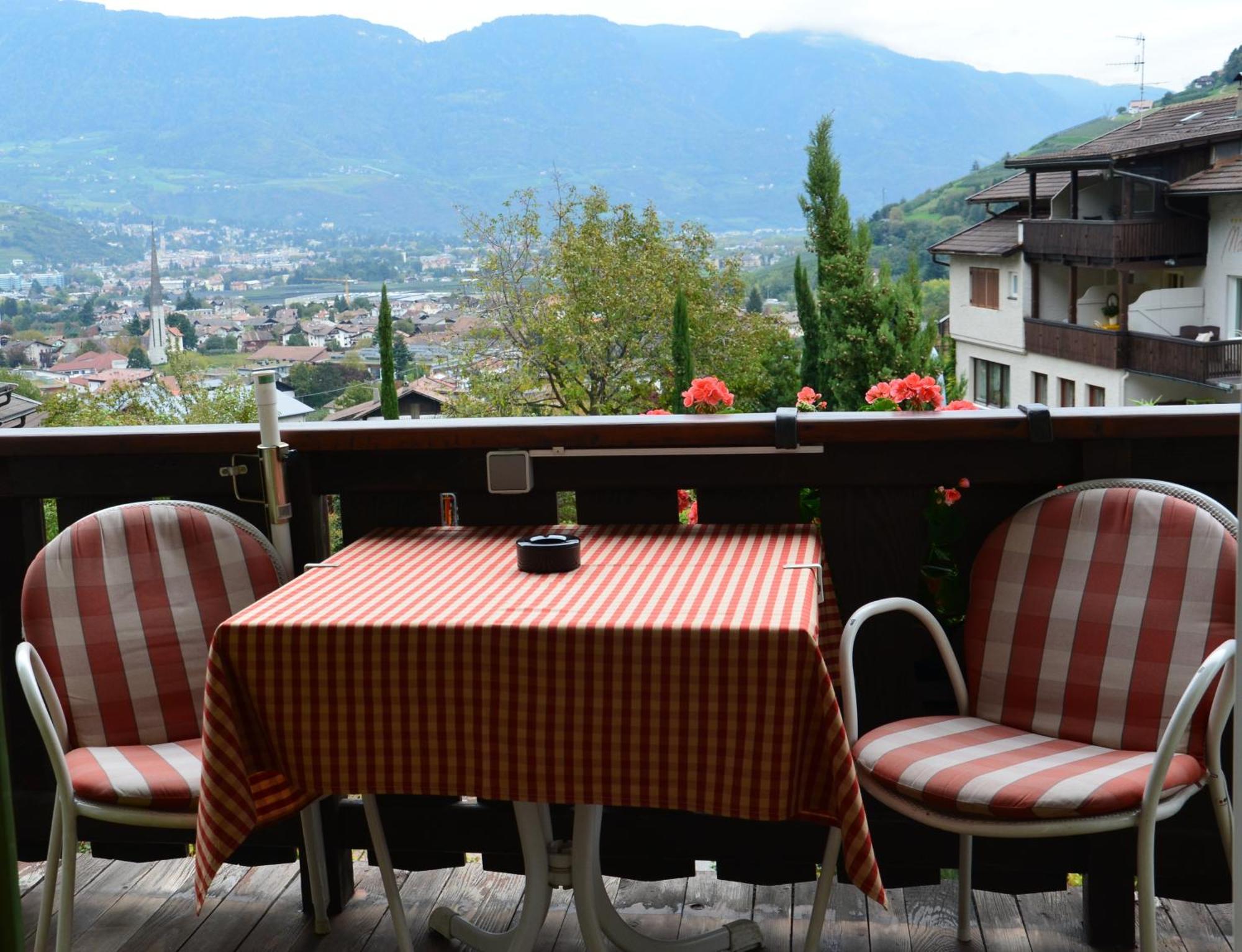 Obermaratscher Apartments Residence Lagundo Exterior foto
